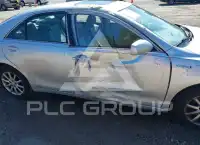 2011 Toyota CAMRY фото