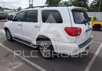 2011 Toyota SEQUOIA фото