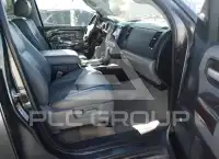 2011 Toyota SEQUOIA фото