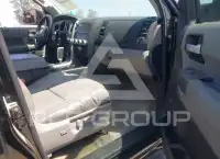 2011 Toyota SEQUOIA фото