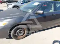 2011 Toyota CAMRY фото