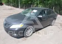 2011 Toyota CAMRY фото