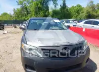 2011 Toyota CAMRY фото