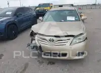 2011 Toyota CAMRY фото