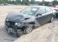 2011 Toyota CAMRY фото