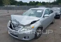 2011 Toyota CAMRY photo