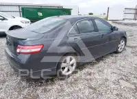 2011 Toyota CAMRY фото