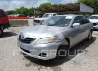 2011 Toyota CAMRY фото