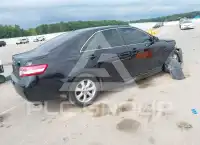 2011 Toyota CAMRY фото