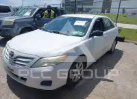 2011 Toyota CAMRY photo