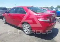2011 Toyota CAMRY фото