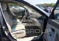 2011 Toyota CAMRY photo