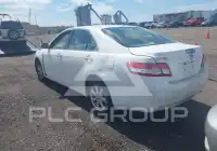 2011 Toyota CAMRY фото