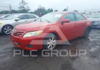 2011 Toyota CAMRY фото