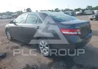 2011 Toyota CAMRY photo