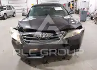 2011 Toyota CAMRY фото