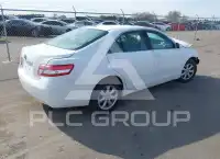 2011 Toyota CAMRY фото