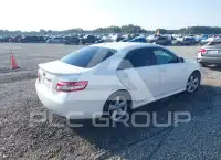 2011 Toyota CAMRY photo