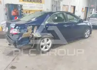 2011 Toyota CAMRY photo