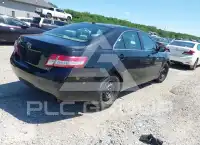 2011 Toyota CAMRY фото