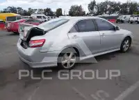 2011 Toyota CAMRY фото