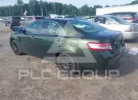 2011 Toyota CAMRY фото
