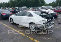 2011 Toyota CAMRY фото