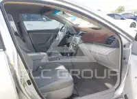 2011 Toyota CAMRY фото