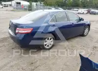 2011 Toyota CAMRY фото