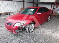 2011 Toyota CAMRY photo