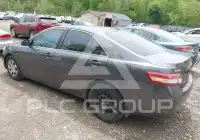 2011 Toyota CAMRY photo
