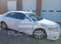 2011 Toyota CAMRY фото