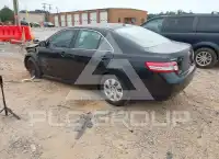 2011 Toyota CAMRY фото