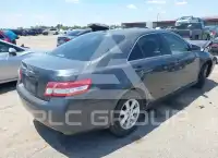 2011 Toyota CAMRY фото