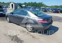 2011 Toyota CAMRY фото