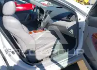 2011 Toyota CAMRY фото