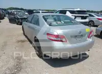 2011 Toyota CAMRY фото