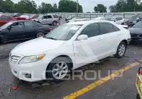 2011 Toyota CAMRY фото