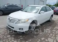 2011 Toyota CAMRY фото