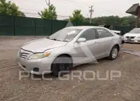 2011 Toyota CAMRY photo
