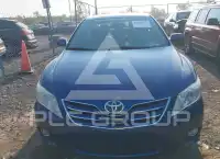 2011 Toyota CAMRY фото