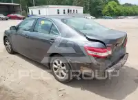2011 Toyota CAMRY фото