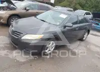 2011 Toyota CAMRY фото