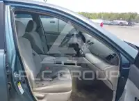2011 Toyota CAMRY фото