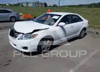 2011 Toyota CAMRY photo