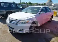2011 Toyota CAMRY фото