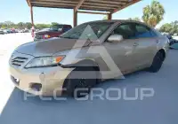 2011 Toyota CAMRY фото