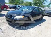 2011 Toyota CAMRY фото