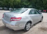 2011 Toyota CAMRY фото