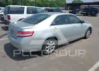 2011 Toyota CAMRY photo